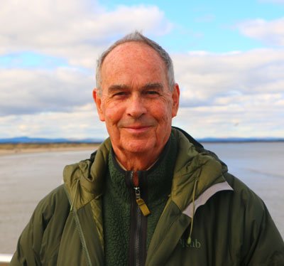 roger with sea